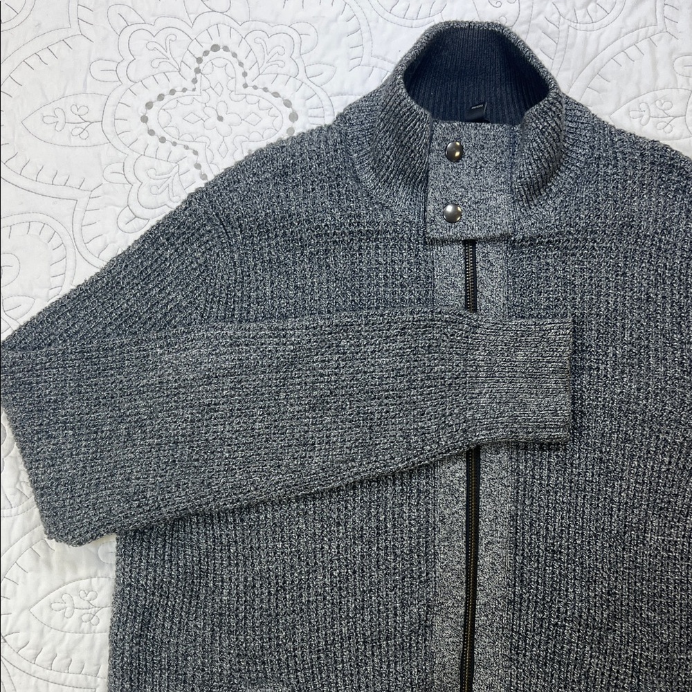 Banana Republic Long Sleeve Charcoal Zip-Up Sweater - Men’s XL Knit Top